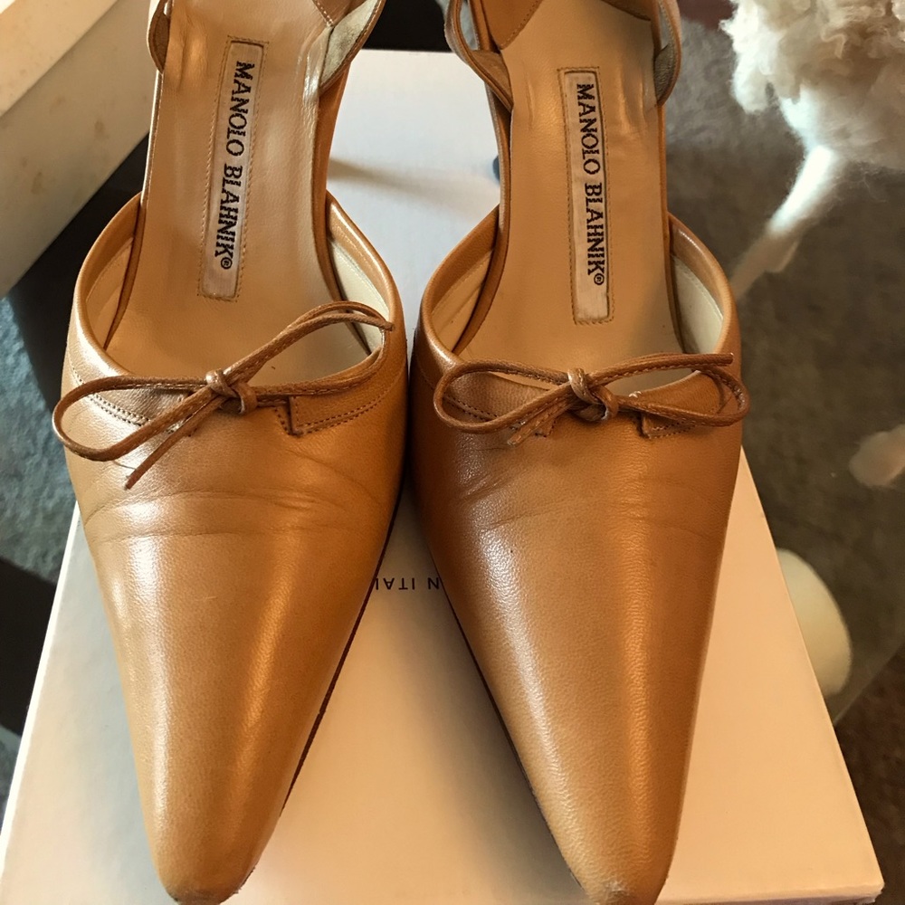 Manolo Blahnik Pumps